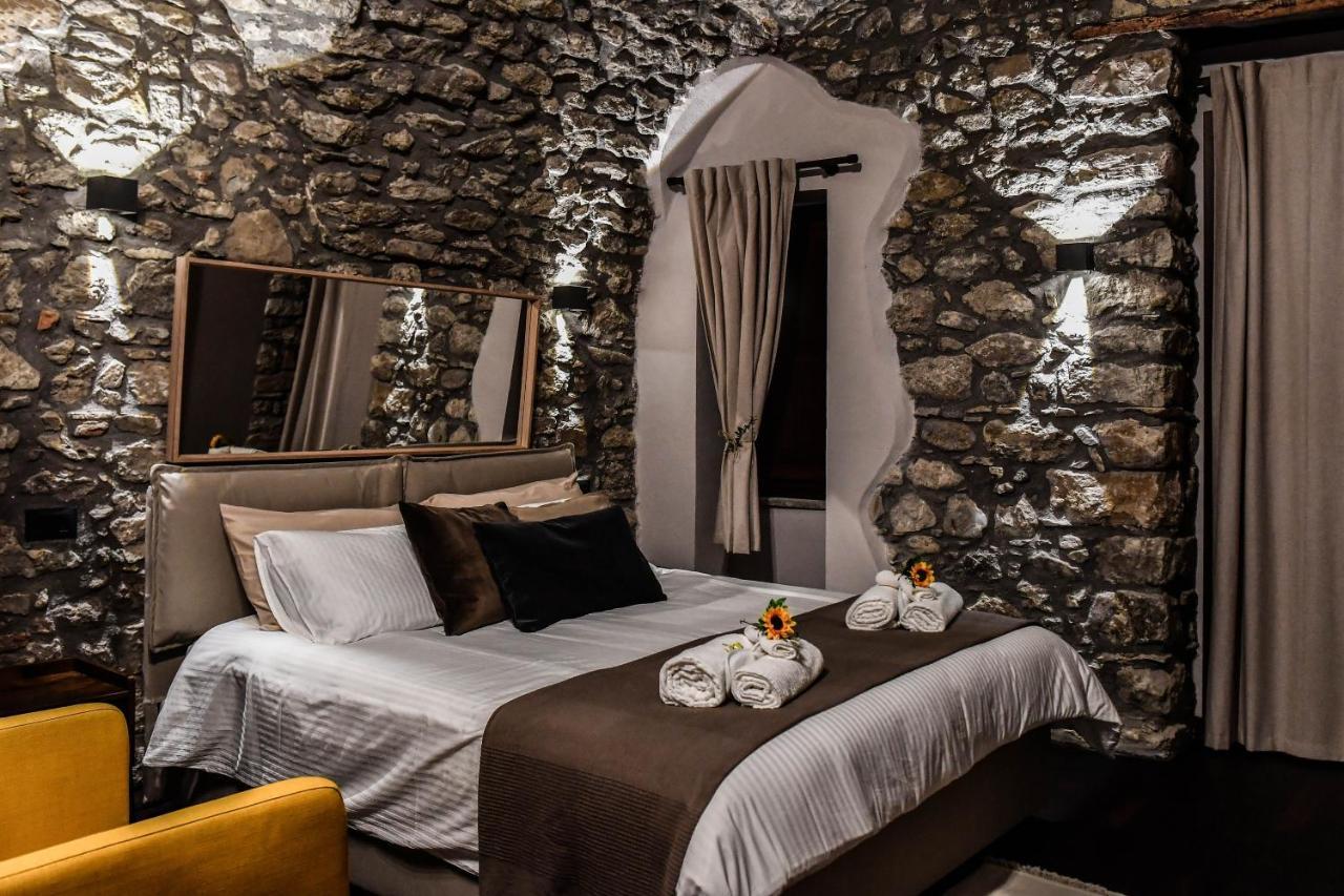 Vicolo72 Hotel Calitri Exterior photo